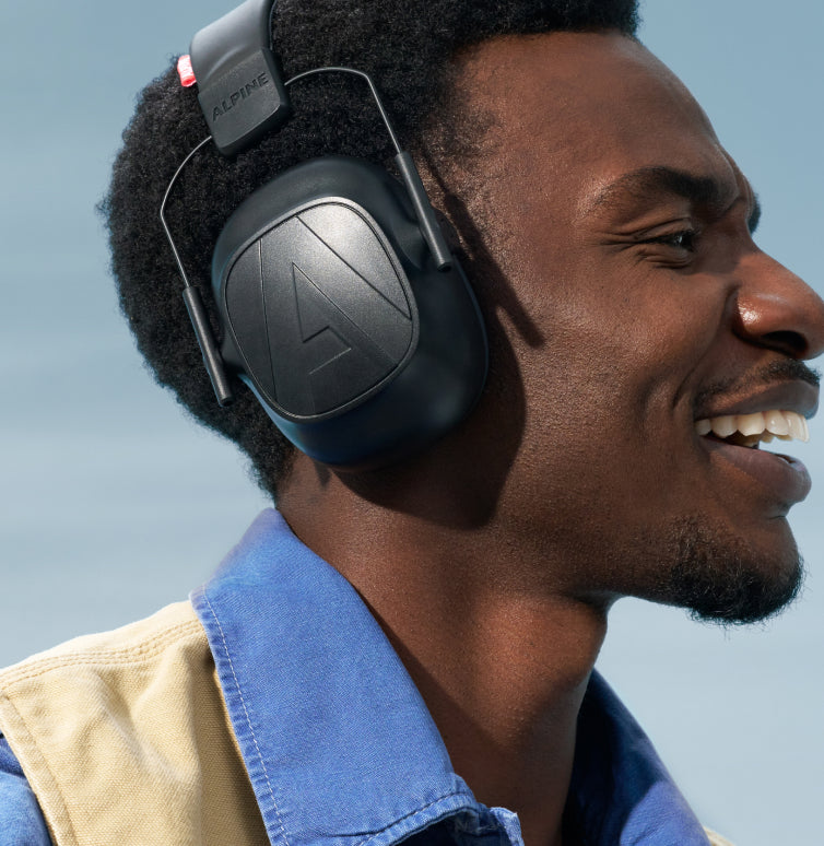 Wat is tinnitus? Alpine hearing protection Oordoppen oorkappen beschermen uw oor red dot award feest concert festival  partyplug partyplug pro natural partyplug Custom 4D